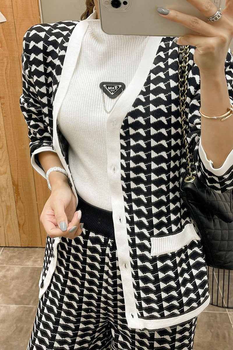 SET HOUNDSTOOTH