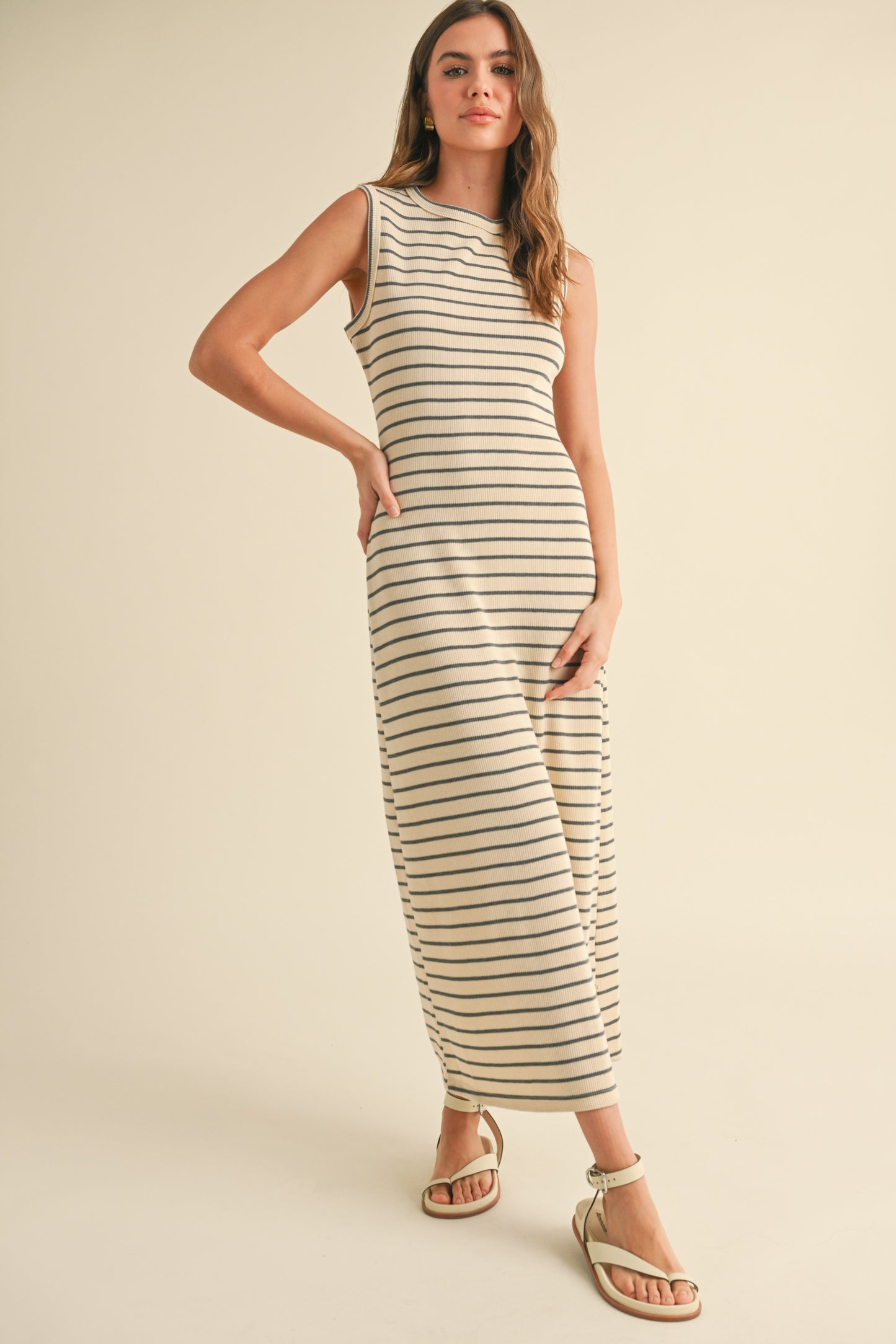 VESTIDO EMILIA