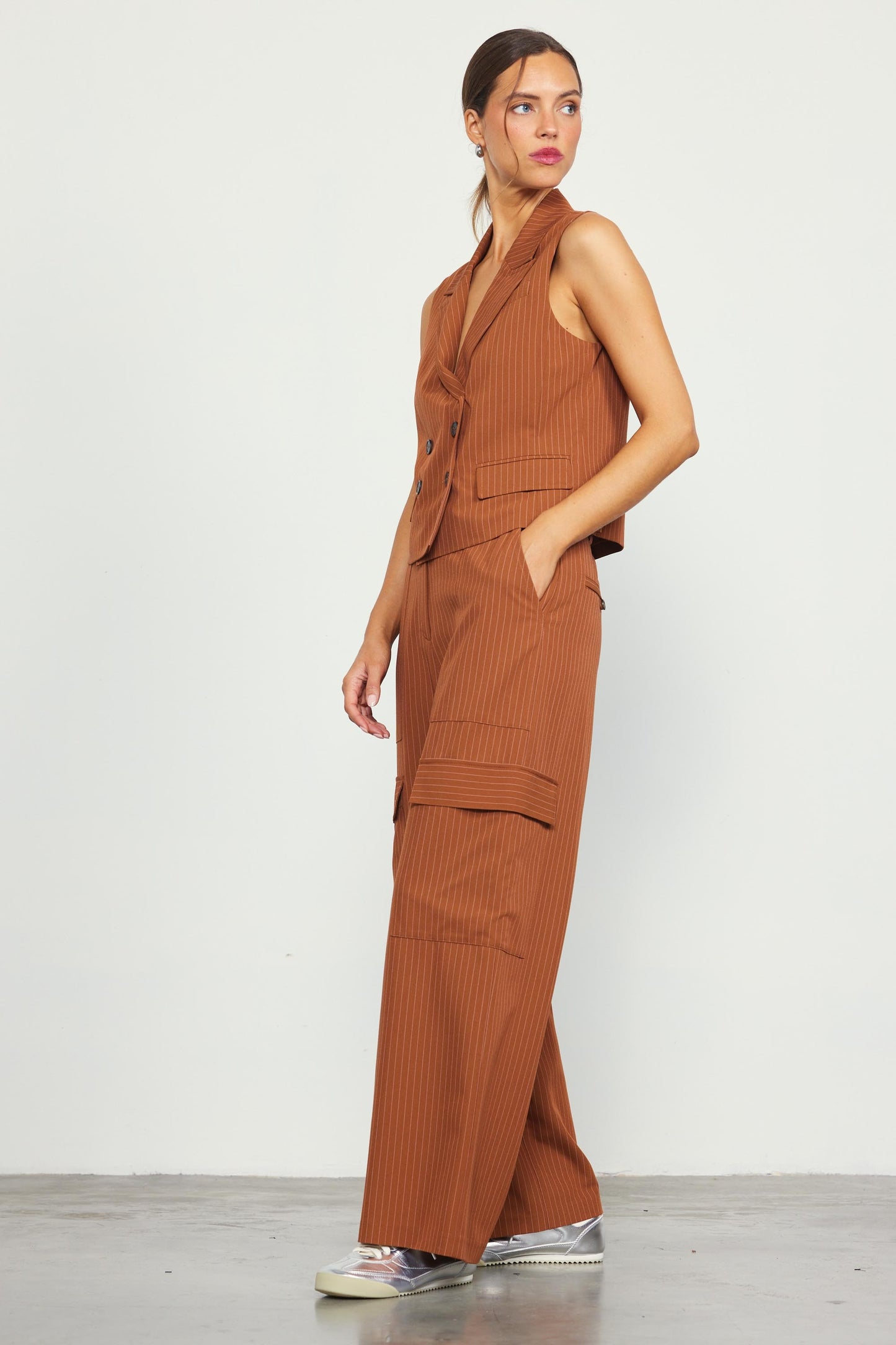 SET ANTONIA