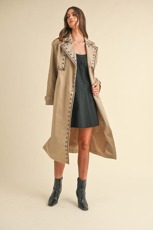 TRENCHCOAT BORDADO