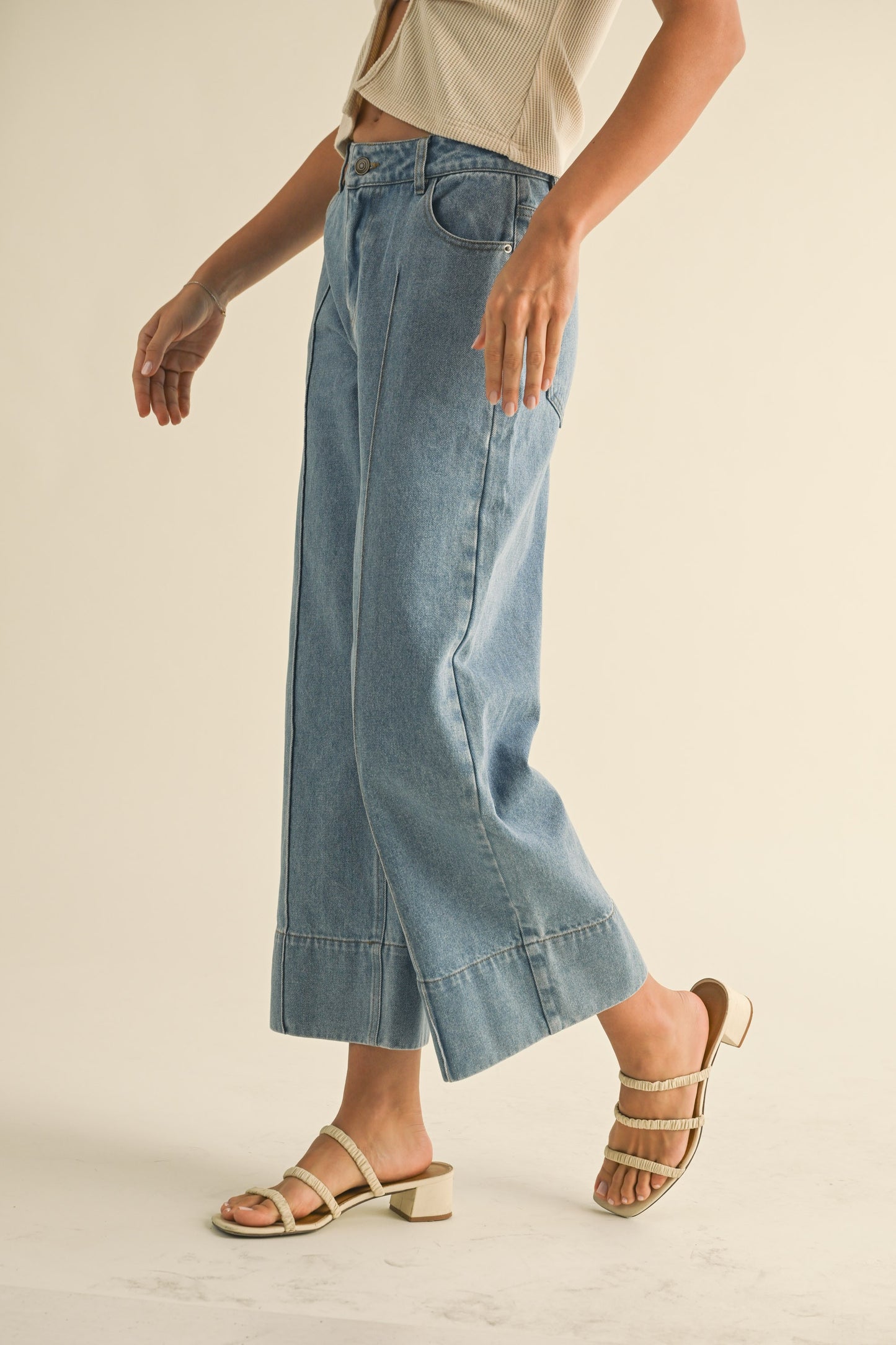 JEANS YARA