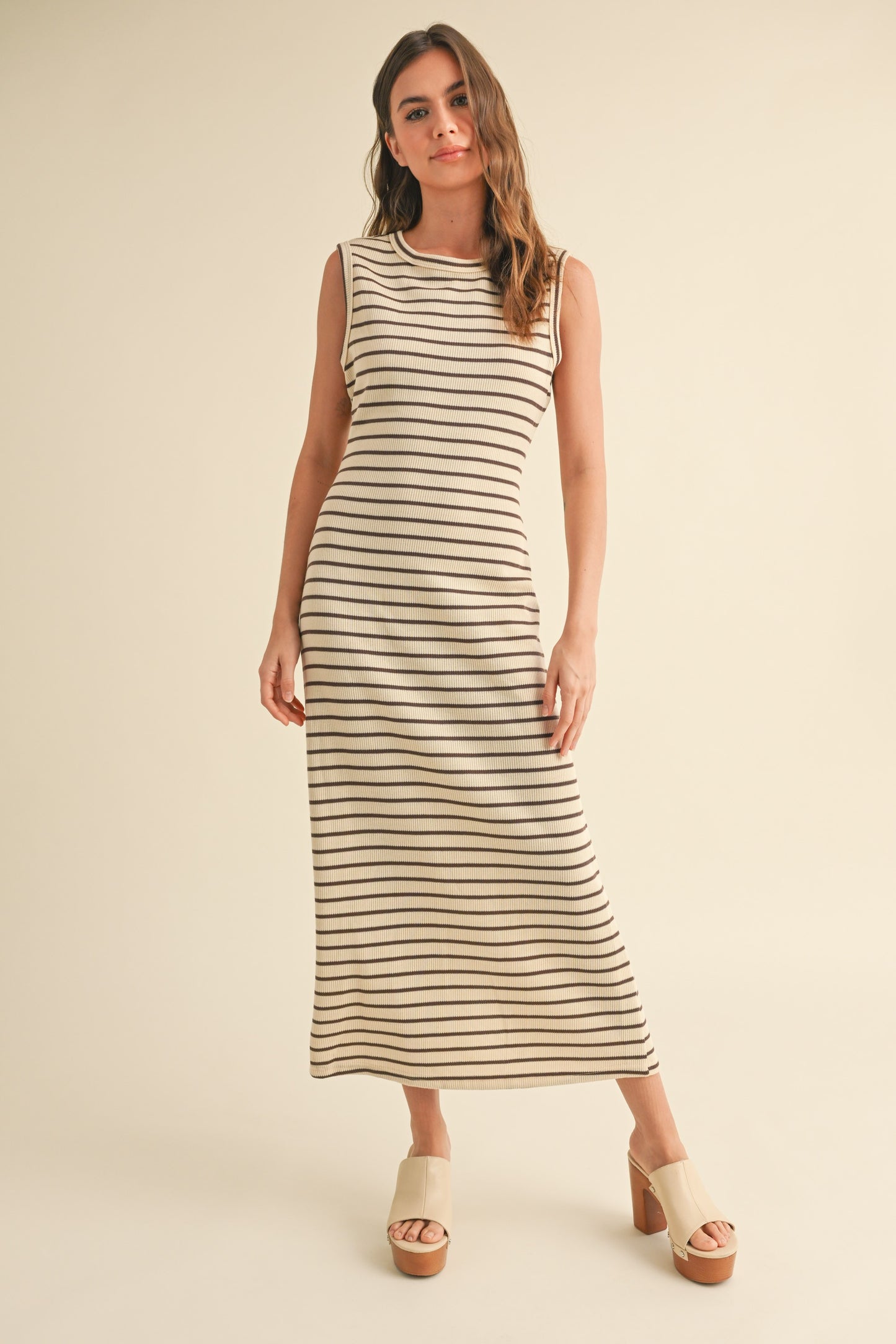 VESTIDO EMILIA