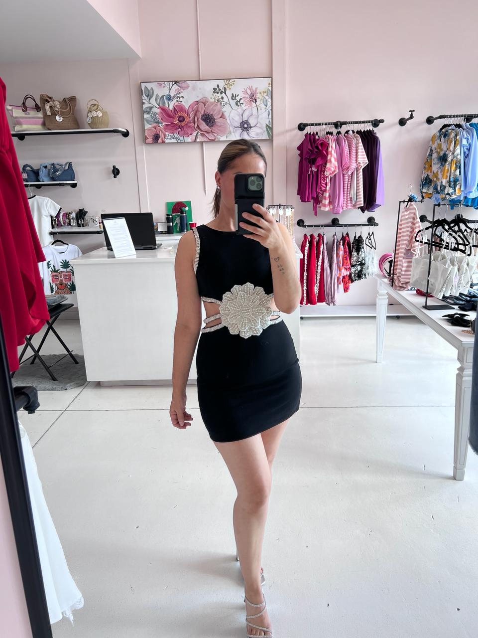 VESTIDO FLOR DIAMANTE